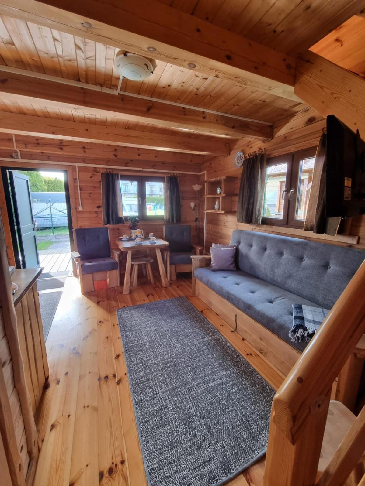 Apartamentowe Domki Drewniane Colorado Karwia Exterior foto
