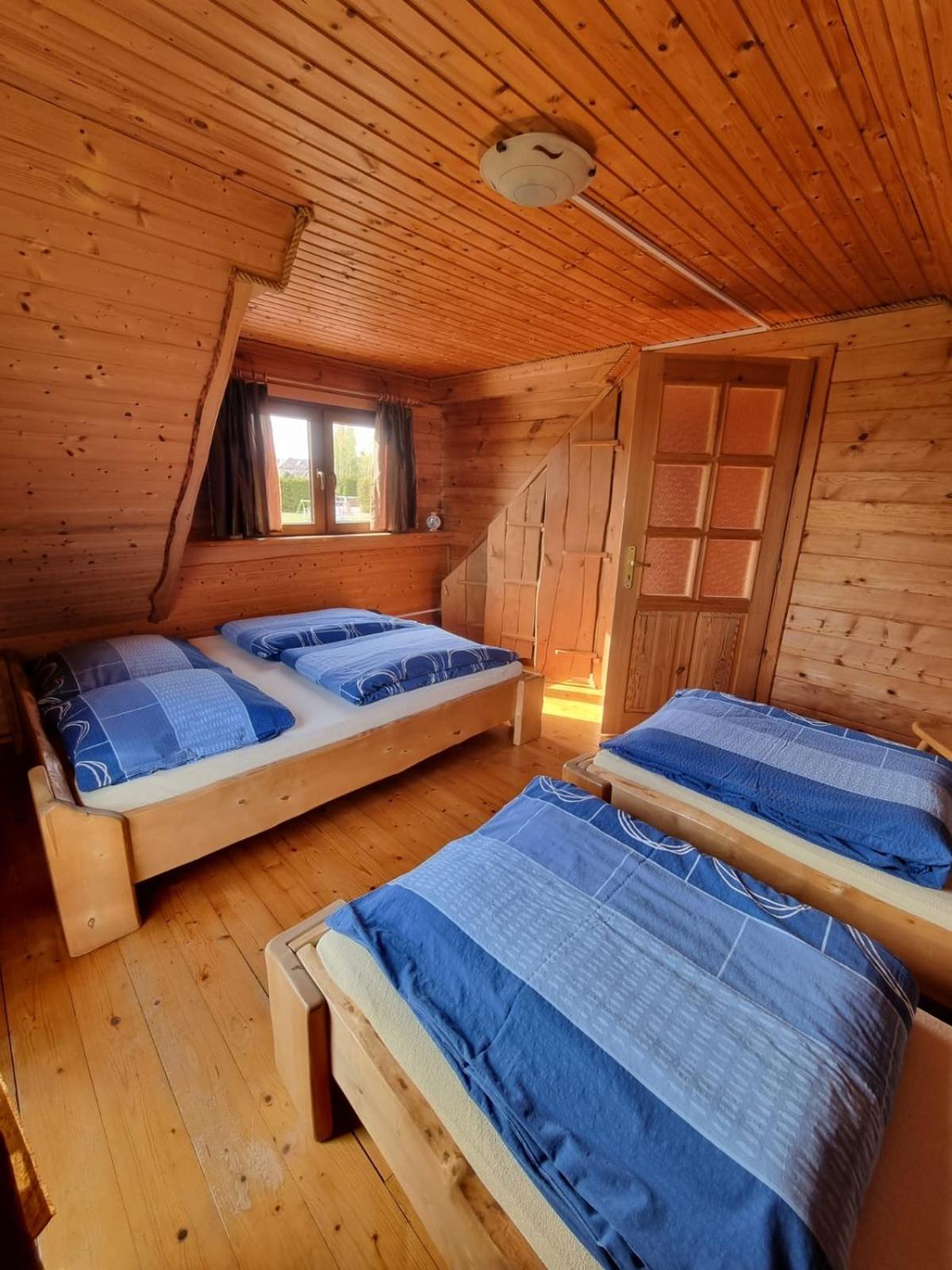 Apartamentowe Domki Drewniane Colorado Karwia Exterior foto